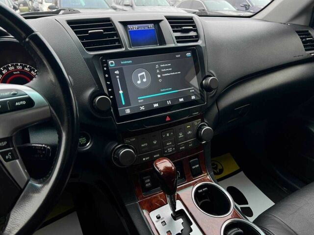 Сірий Тойота Хайлендер, об'ємом двигуна 3.5 л та пробігом 247 тис. км за 1790 $, фото 16 на Automoto.ua