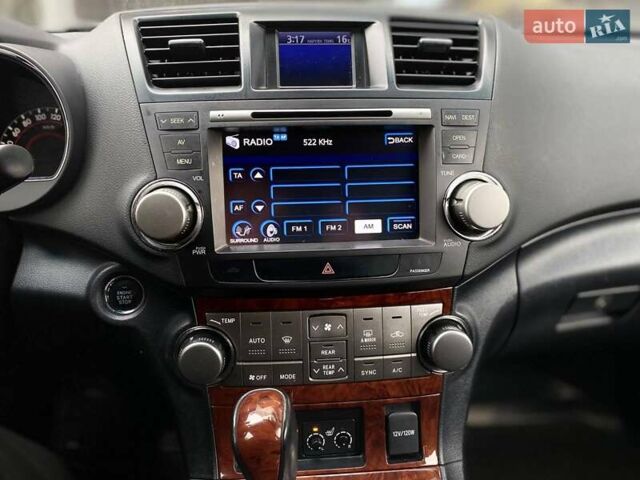Серый Тойота Хайлендер, объемом двигателя 3.46 л и пробегом 204 тыс. км за 16619 $, фото 11 на Automoto.ua