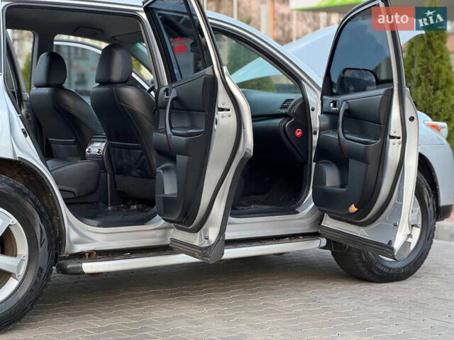 Серый Тойота Хайлендер, объемом двигателя 3.46 л и пробегом 206 тыс. км за 13800 $, фото 48 на Automoto.ua