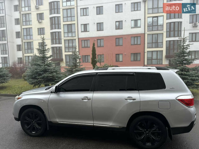Серый Тойота Хайлендер, объемом двигателя 3.46 л и пробегом 290 тыс. км за 14999 $, фото 22 на Automoto.ua