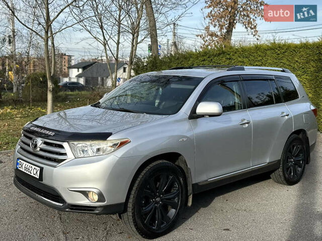 Сірий Тойота Хайлендер, об'ємом двигуна 3.46 л та пробігом 289 тис. км за 15499 $, фото 8 на Automoto.ua