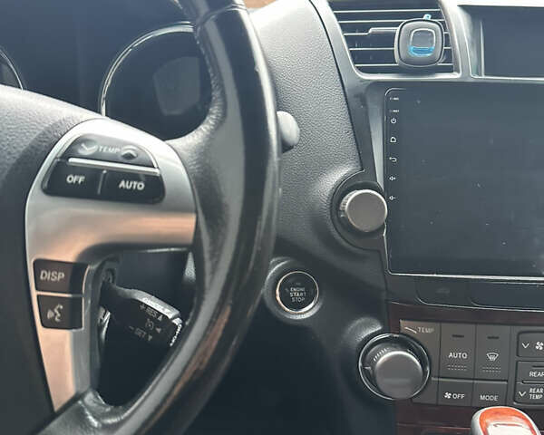 Серый Тойота Хайлендер, объемом двигателя 3.46 л и пробегом 290 тыс. км за 14999 $, фото 27 на Automoto.ua