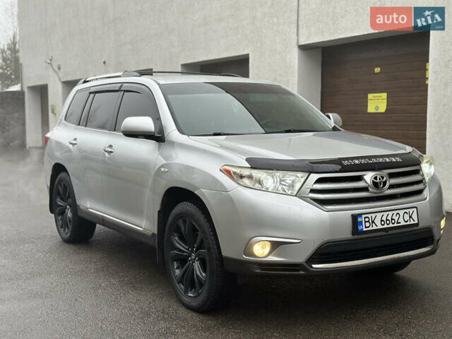 Серый Тойота Хайлендер, объемом двигателя 3.46 л и пробегом 290 тыс. км за 14999 $, фото 17 на Automoto.ua