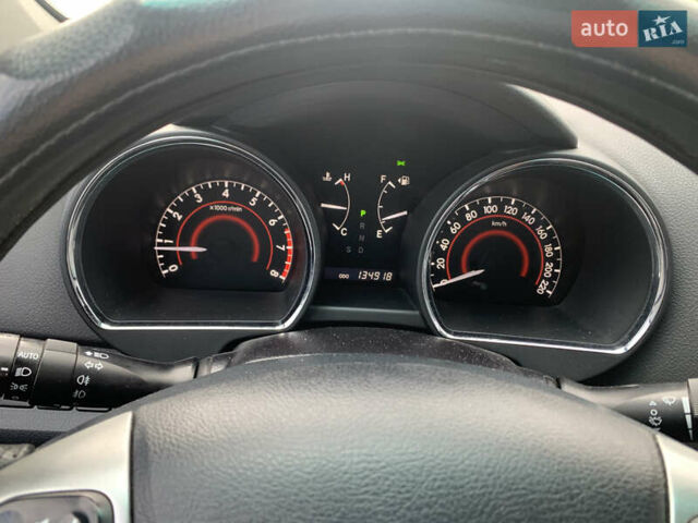 Серый Тойота Хайлендер, объемом двигателя 3.46 л и пробегом 135 тыс. км за 17500 $, фото 33 на Automoto.ua