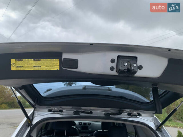 Серый Тойота Хайлендер, объемом двигателя 3.46 л и пробегом 135 тыс. км за 17500 $, фото 27 на Automoto.ua