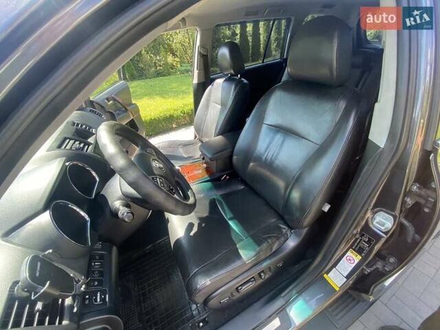 Серый Тойота Хайлендер, объемом двигателя 3.46 л и пробегом 210 тыс. км за 17900 $, фото 26 на Automoto.ua