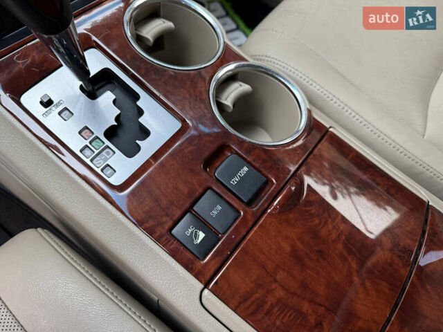 Серый Тойота Хайлендер, объемом двигателя 3.5 л и пробегом 240 тыс. км за 15800 $, фото 22 на Automoto.ua