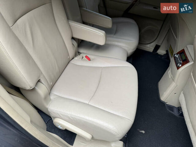 Серый Тойота Хайлендер, объемом двигателя 3.5 л и пробегом 240 тыс. км за 15800 $, фото 34 на Automoto.ua