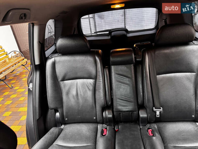 Серый Тойота Хайлендер, объемом двигателя 3.5 л и пробегом 180 тыс. км за 20500 $, фото 14 на Automoto.ua