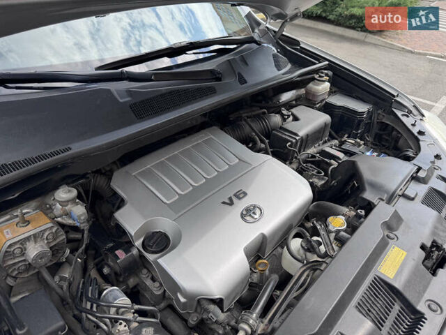 Серый Тойота Хайлендер, объемом двигателя 3.46 л и пробегом 209 тыс. км за 17900 $, фото 25 на Automoto.ua