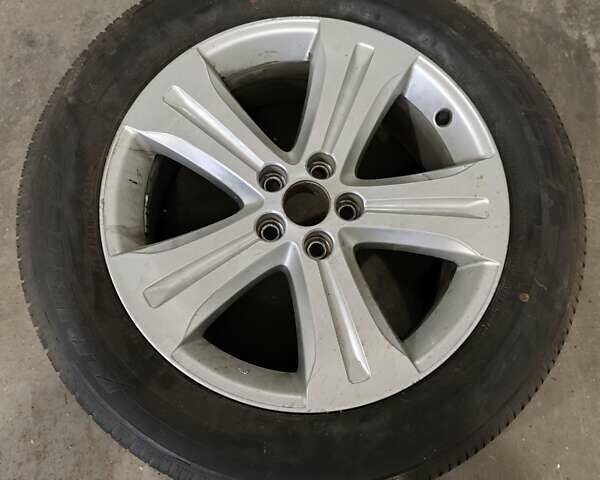 Серый Тойота Хайлендер, объемом двигателя 3.46 л и пробегом 182 тыс. км за 16500 $, фото 11 на Automoto.ua