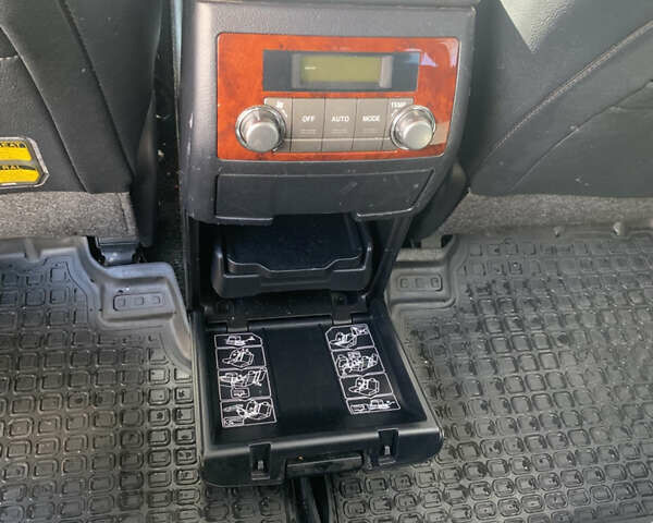 Серый Тойота Хайлендер, объемом двигателя 3.46 л и пробегом 135 тыс. км за 17500 $, фото 18 на Automoto.ua