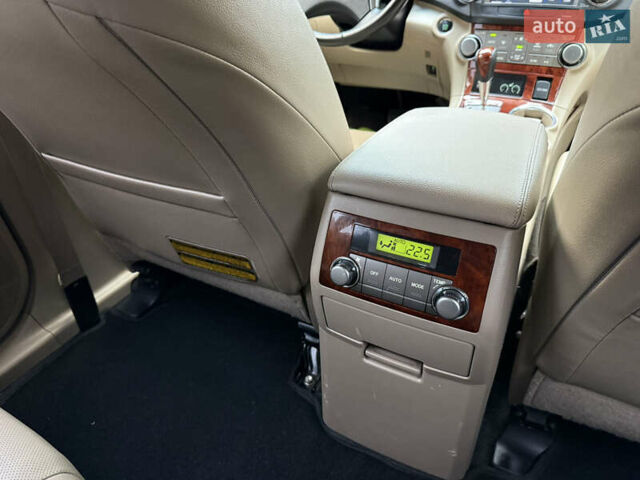 Серый Тойота Хайлендер, объемом двигателя 3.5 л и пробегом 240 тыс. км за 15800 $, фото 21 на Automoto.ua