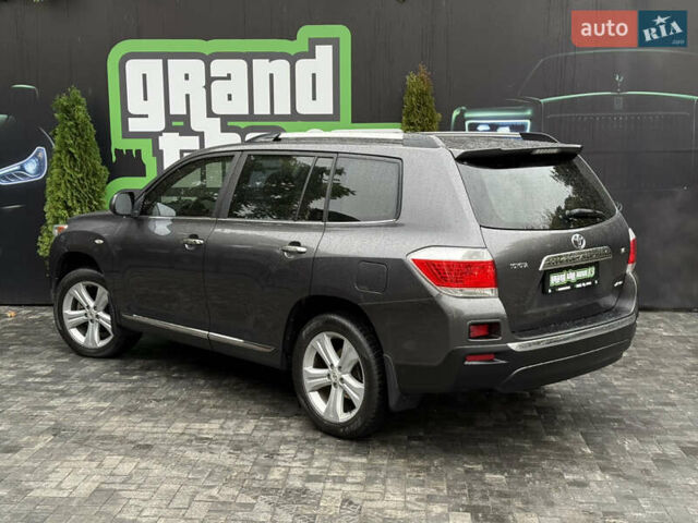 Серый Тойота Хайлендер, объемом двигателя 3.5 л и пробегом 240 тыс. км за 15800 $, фото 42 на Automoto.ua