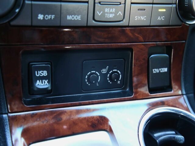 Серый Тойота Хайлендер, объемом двигателя 3.5 л и пробегом 134 тыс. км за 18900 $, фото 18 на Automoto.ua