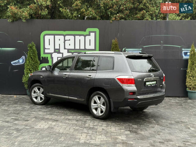 Серый Тойота Хайлендер, объемом двигателя 3.5 л и пробегом 240 тыс. км за 15800 $, фото 49 на Automoto.ua