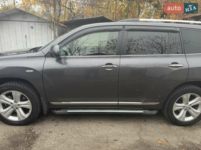 Серый Тойота Хайлендер, объемом двигателя 3.46 л и пробегом 180 тыс. км за 17600 $, фото 11 на Automoto.ua