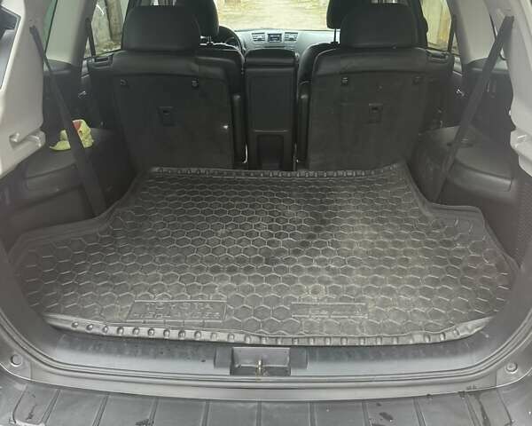 Серый Тойота Хайлендер, объемом двигателя 3.46 л и пробегом 180 тыс. км за 17600 $, фото 25 на Automoto.ua