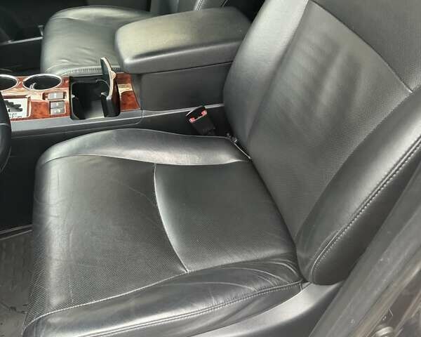 Серый Тойота Хайлендер, объемом двигателя 3.46 л и пробегом 180 тыс. км за 17600 $, фото 14 на Automoto.ua