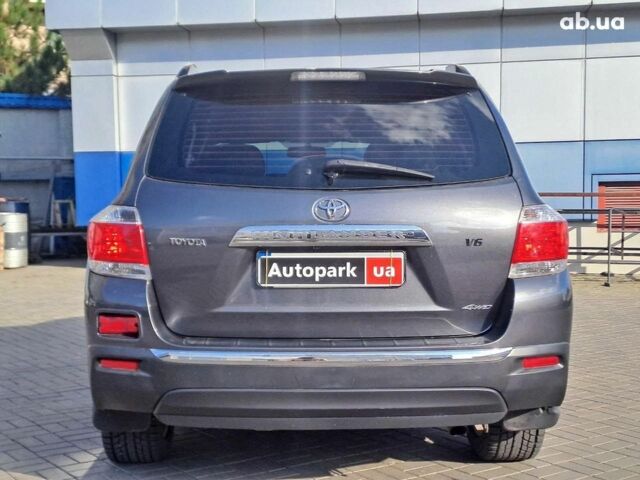 Сірий Тойота Хайлендер, об'ємом двигуна 3.5 л та пробігом 180 тис. км за 18090 $, фото 5 на Automoto.ua