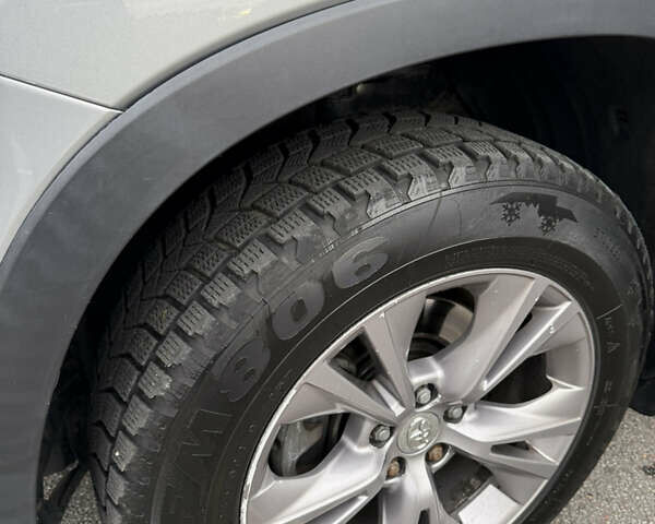 Сірий Тойота Хайлендер, об'ємом двигуна 2.67 л та пробігом 300 тис. км за 18500 $, фото 20 на Automoto.ua