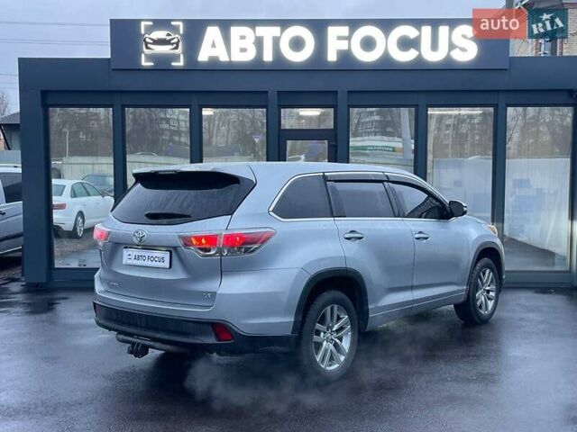Серый Тойота Хайлендер, объемом двигателя 2.67 л и пробегом 160 тыс. км за 15990 $, фото 4 на Automoto.ua