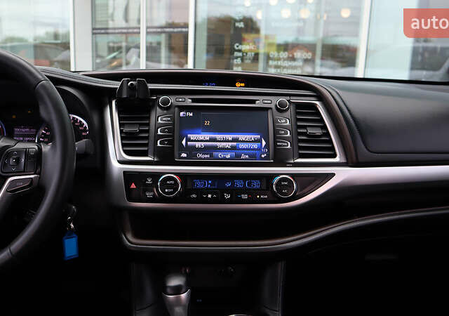 Серый Тойота Хайлендер, объемом двигателя 2.67 л и пробегом 195 тыс. км за 22900 $, фото 14 на Automoto.ua