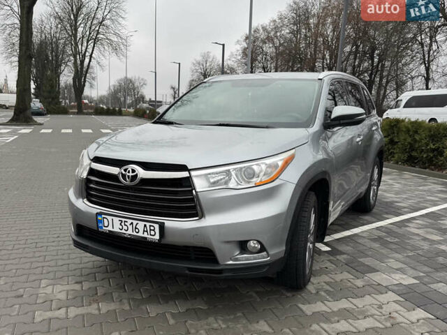 Сірий Тойота Хайлендер, об'ємом двигуна 2.67 л та пробігом 227 тис. км за 23400 $, фото 4 на Automoto.ua