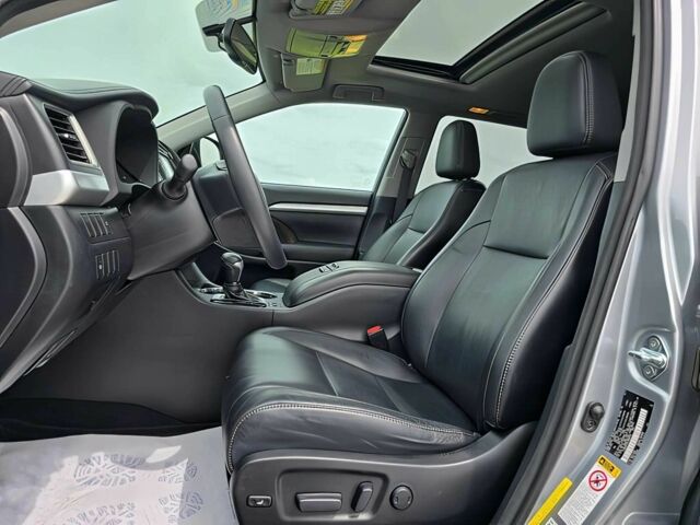 Серый Тойота Хайлендер, объемом двигателя 3.5 л и пробегом 80 тыс. км за 7100 $, фото 8 на Automoto.ua