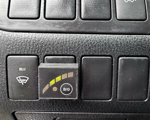 Серый Тойота Хайлендер, объемом двигателя 3.46 л и пробегом 237 тыс. км за 22500 $, фото 25 на Automoto.ua