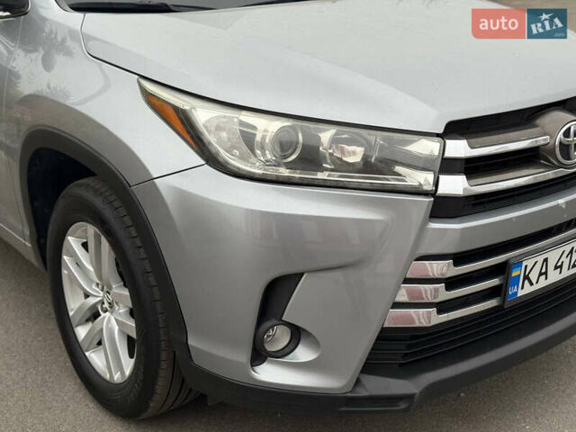 Сірий Тойота Хайлендер, об'ємом двигуна 2.67 л та пробігом 157 тис. км за 25700 $, фото 36 на Automoto.ua