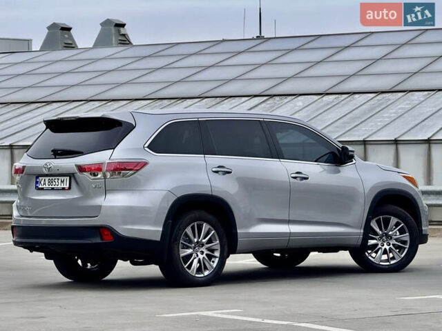 Тойота Хайлендер 2016 в Киеве на Automoto.ua Серый Тойота Хайлендер, объемом двигателя 3.46 л и пробегом 181 тыс. км за 28000 $, фото 16 на Automoto.ua