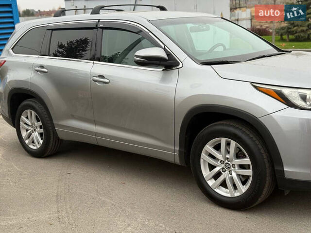 Сірий Тойота Хайлендер, об'ємом двигуна 2.67 л та пробігом 157 тис. км за 25700 $, фото 34 на Automoto.ua