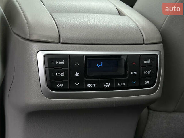 Сірий Тойота Хайлендер, об'ємом двигуна 3.5 л та пробігом 77 тис. км за 28300 $, фото 11 на Automoto.ua