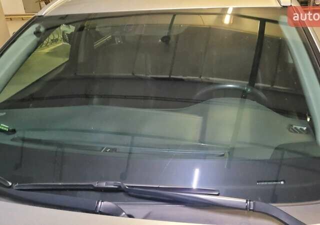 Сірий Тойота Хайлендер, об'ємом двигуна 3.46 л та пробігом 62 тис. км за 33000 $, фото 19 на Automoto.ua