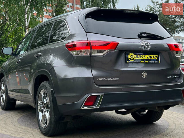 Сірий Тойота Хайлендер, об'ємом двигуна 3.5 л та пробігом 77 тис. км за 28300 $, фото 4 на Automoto.ua