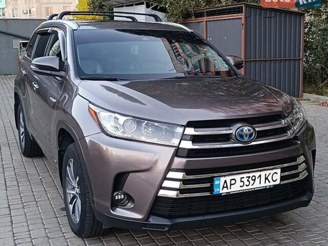 Серый Тойота Хайлендер, объемом двигателя 3.46 л и пробегом 117 тыс. км за 29500 $, фото 21 на Automoto.ua