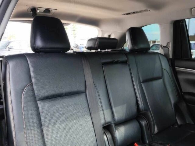 Серый Тойота Хайлендер, объемом двигателя 3.5 л и пробегом 64 тыс. км за 19000 $, фото 9 на Automoto.ua