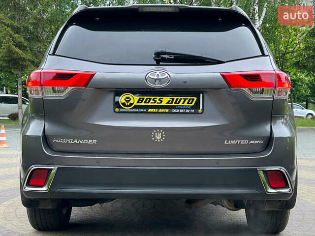 Сірий Тойота Хайлендер, об'ємом двигуна 3.5 л та пробігом 77 тис. км за 28300 $, фото 5 на Automoto.ua