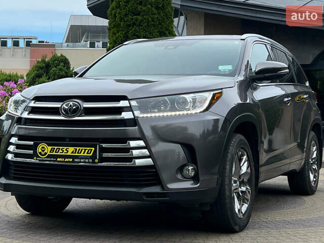 Сірий Тойота Хайлендер, об'ємом двигуна 3.5 л та пробігом 77 тис. км за 28300 $, фото 2 на Automoto.ua