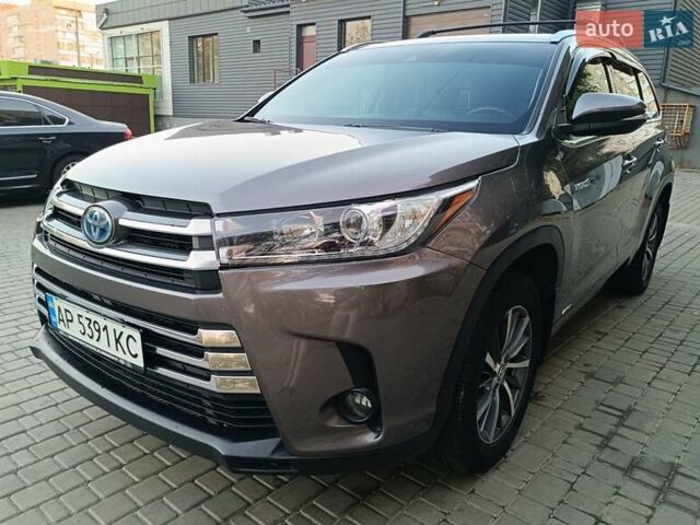Серый Тойота Хайлендер, объемом двигателя 3.46 л и пробегом 117 тыс. км за 29500 $, фото 15 на Automoto.ua
