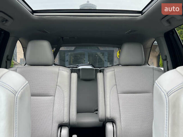 Сірий Тойота Хайлендер, об'ємом двигуна 3.5 л та пробігом 77 тис. км за 28300 $, фото 22 на Automoto.ua