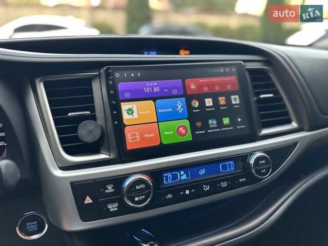 Серый Тойота Хайлендер, объемом двигателя 3.46 л и пробегом 81 тыс. км за 35000 $, фото 16 на Automoto.ua