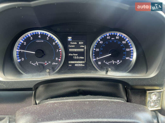 Серый Тойота Хайлендер, объемом двигателя 3.46 л и пробегом 48 тыс. км за 30000 $, фото 4 на Automoto.ua