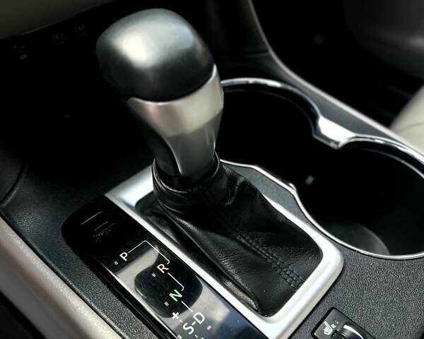 Тойота Хайлендер 2018 в Чернигове на Automoto.ua Серый Тойота Хайлендер, объемом двигателя 3.46 л и пробегом 58 тыс. км за 29999 $, фото 36 на Automoto.ua