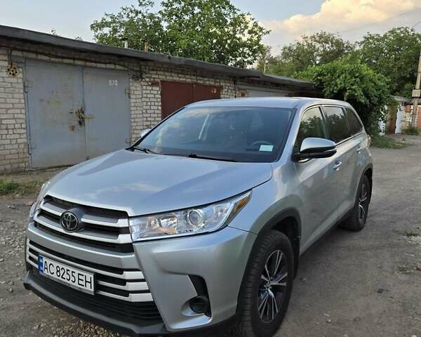 Серый Тойота Хайлендер, объемом двигателя 3.46 л и пробегом 87 тыс. км за 25300 $, фото 12 на Automoto.ua