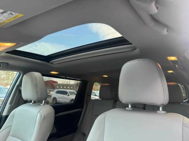 Серый Тойота Хайлендер, объемом двигателя 3.5 л и пробегом 87 тыс. км за 21500 $, фото 9 на Automoto.ua