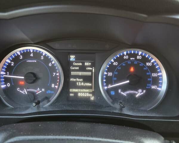 Серый Тойота Хайлендер, объемом двигателя 3.46 л и пробегом 87 тыс. км за 25300 $, фото 2 на Automoto.ua