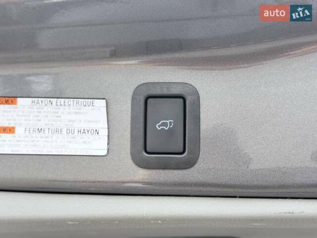 Сірий Тойота Хайлендер, об'ємом двигуна 3.5 л та пробігом 149 тис. км за 32999 $, фото 37 на Automoto.ua