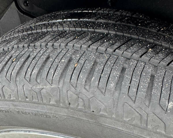 Серый Тойота Хайлендер, объемом двигателя 3.46 л и пробегом 67 тыс. км за 37900 $, фото 46 на Automoto.ua